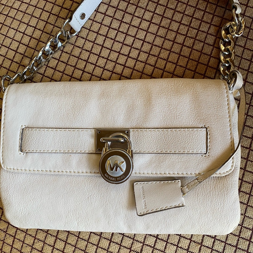 Michael corse shoulder bag like new very good condition